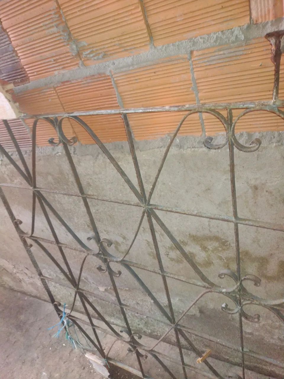 Grade de ferro 