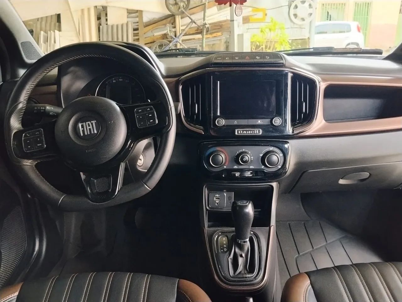 Fiat Strada Ranch 1.3 Flex 8V CD Aut. 2022 - Foto 2