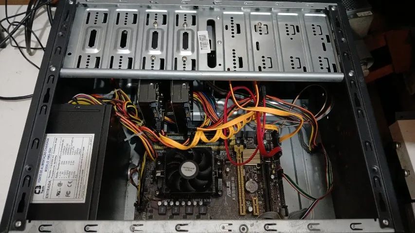 COMPUTADOR TOP AMD A4 4000