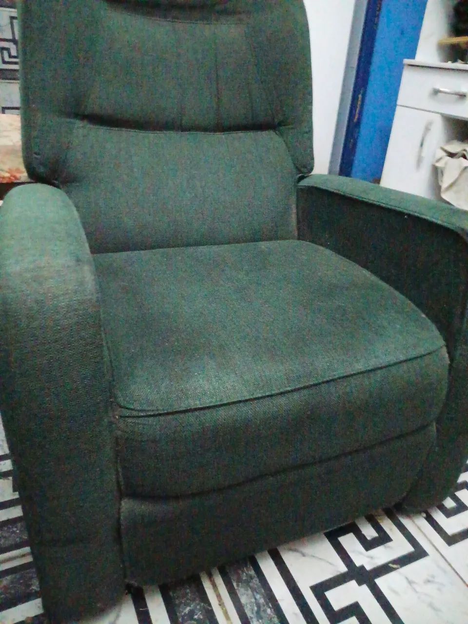 Poltrona estofada - Foto 2