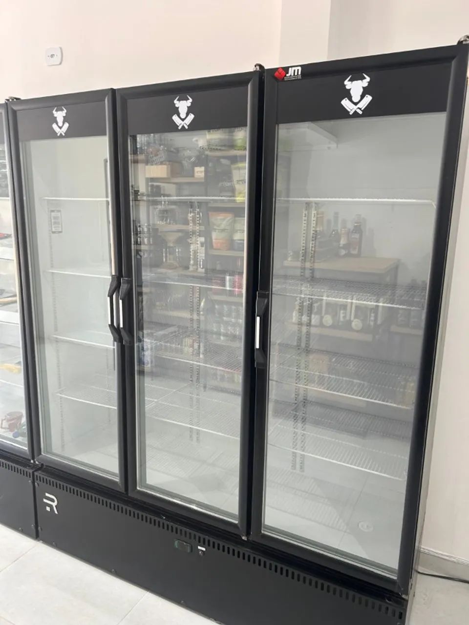 Expositor Auto Serviço 3 Portas Extra Frio Vanguard Refrimate 220V - Foto 2