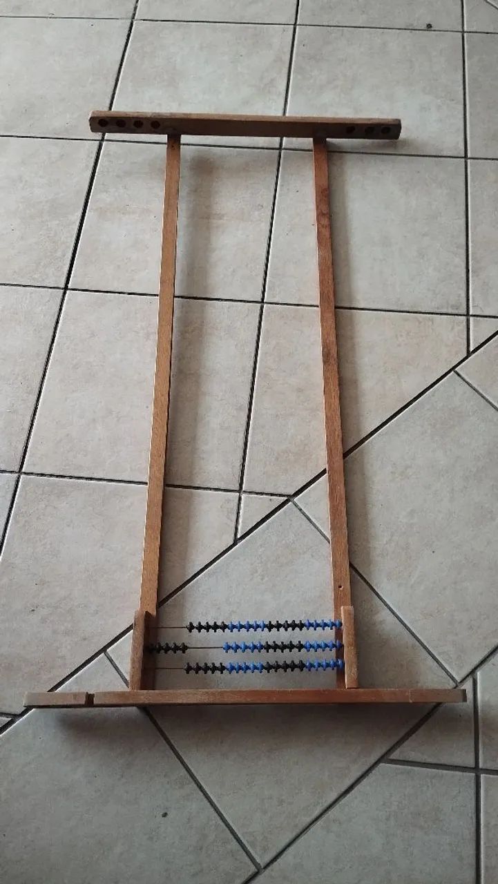 Suporte de tacos de bilhar 