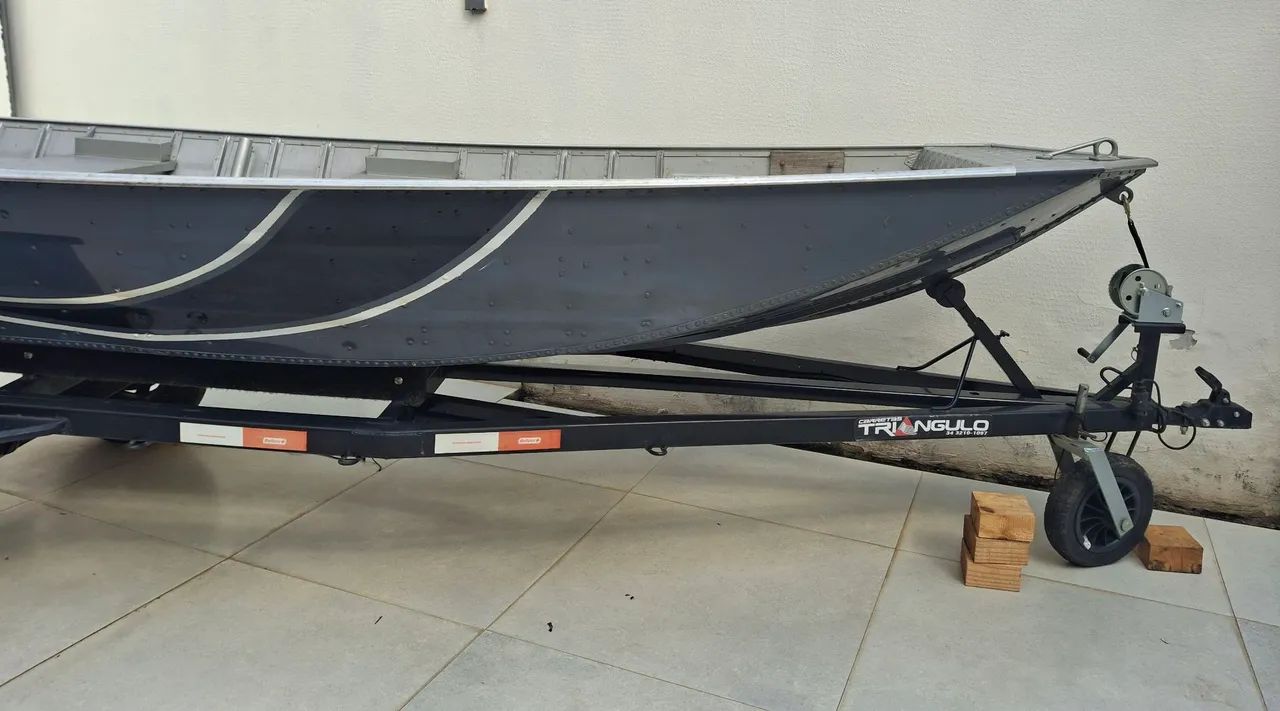 Vendo Barco de 5 mts.