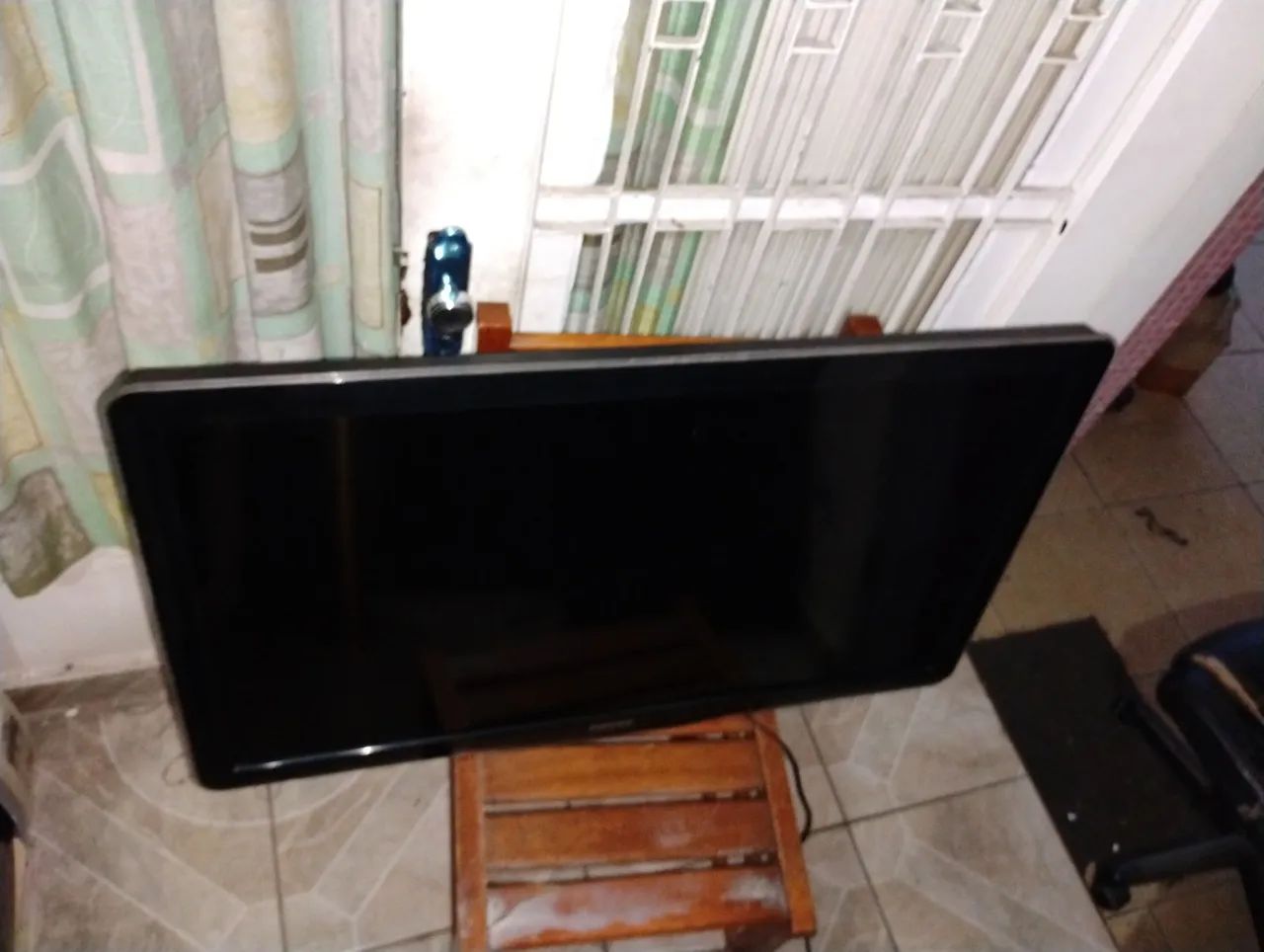 TV LCD Philips 40 polegadas Modelo 40PFL5615D/78 Parou de funcionar  - Foto 3