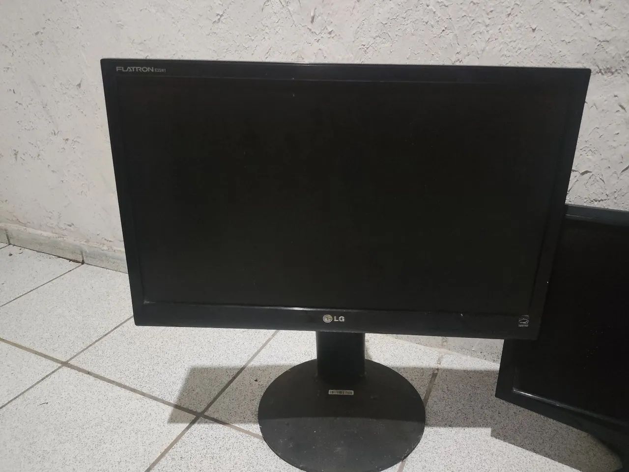 Vendo 3 monitores de Pc  - Foto 2