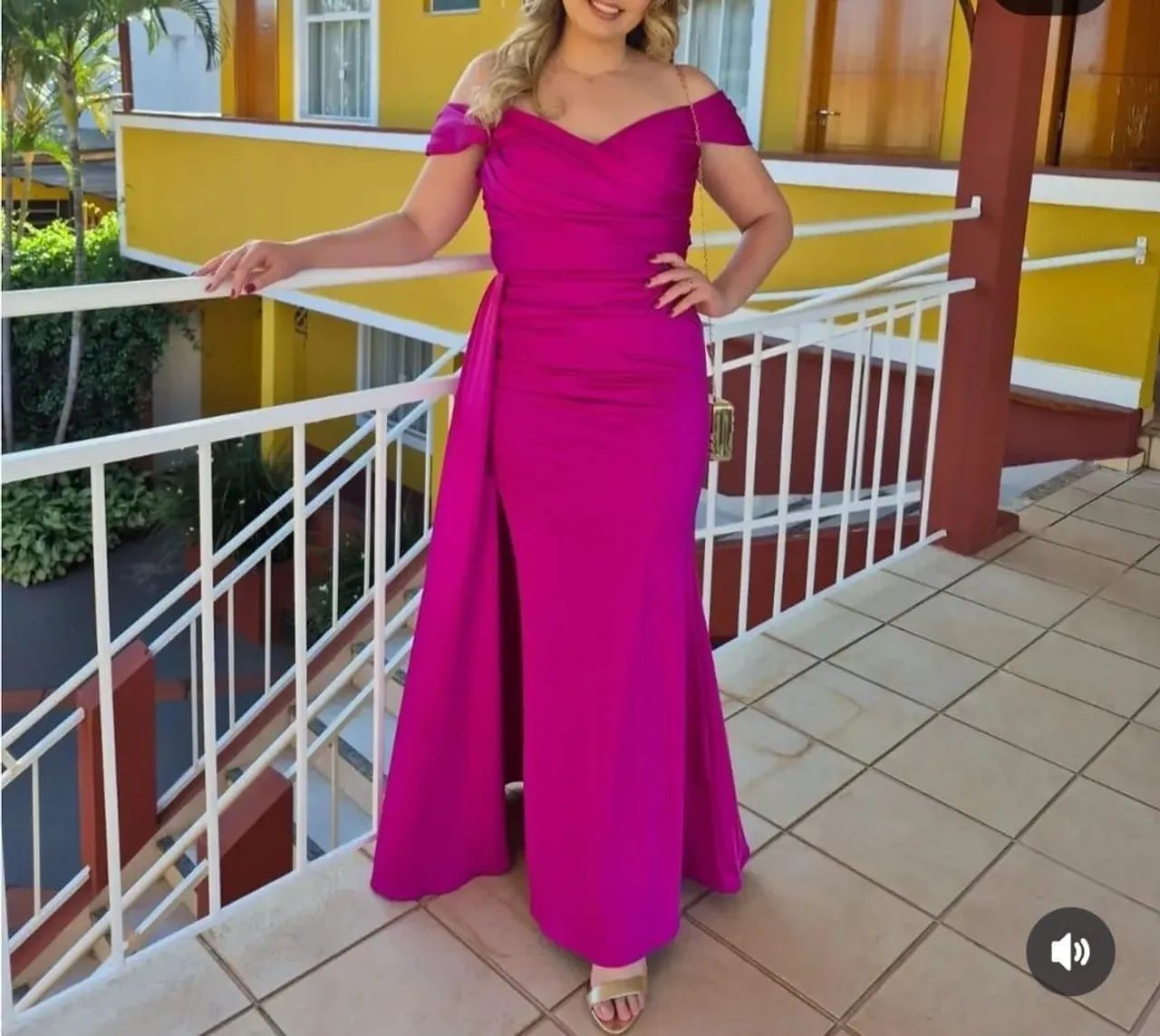 Vendo vestido fucsia