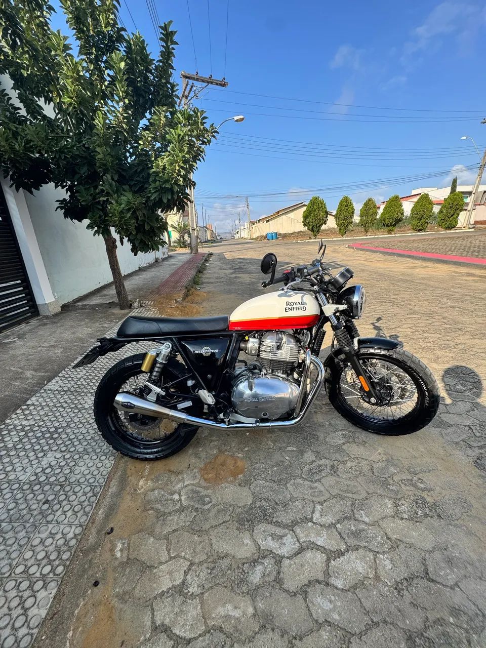 Interceptor 650 23/24 - Foto 2