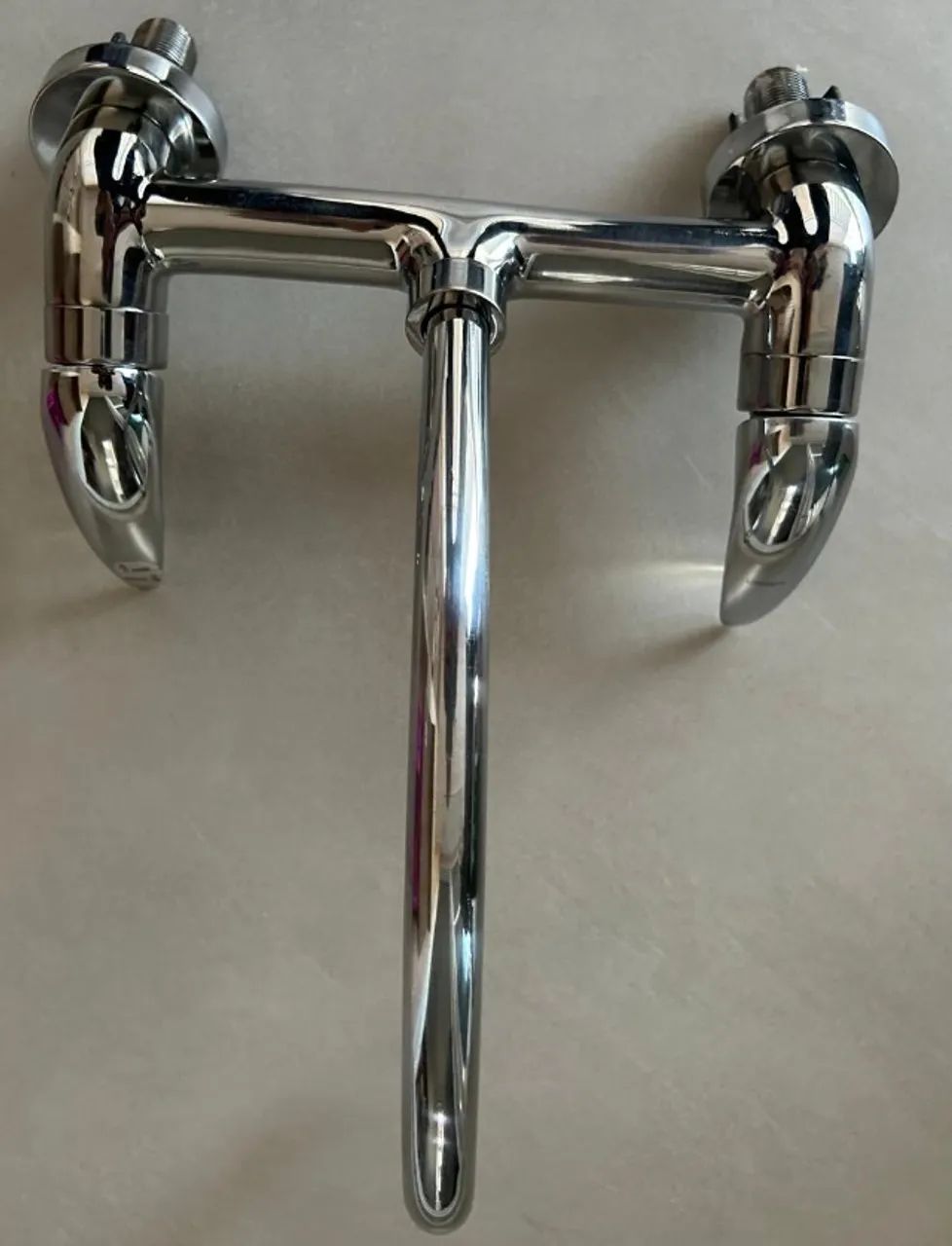 TORNEIRA BICA MOVÉL DE MESA PARA COZINHA MARCA LORENZETTI MISTURADOR  - Foto 2