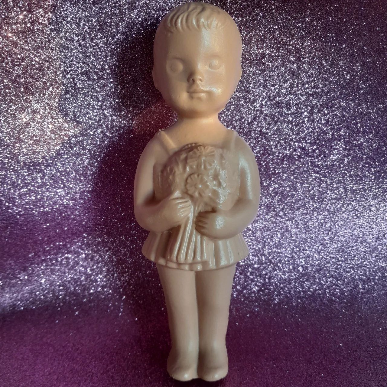 Boneca antiga de plástico anos 70