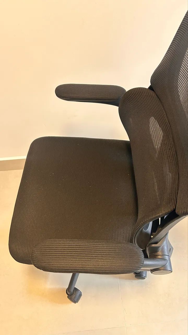 CADEIRA DE ESCRITÓRIO ERGONÔMICA  - Foto 4