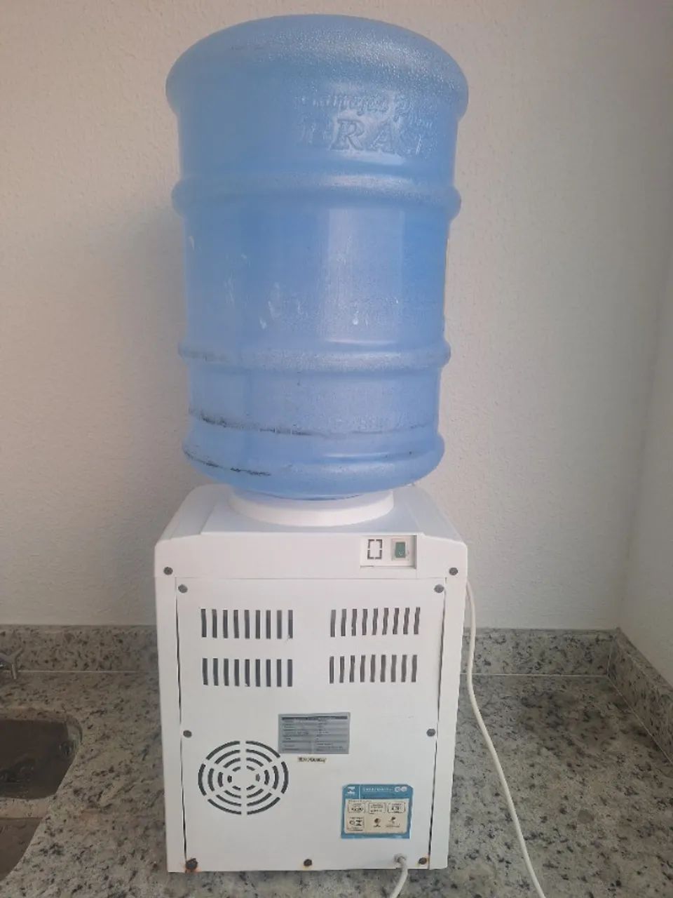 FILTRO AMVOX 110v COM GARRAFÃO 20L - COM DEFEITO - Foto 2