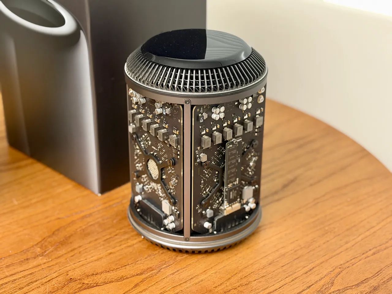 Mac Pro Intel Xeon 64GB RAM 256SSD - Seminovo, Oportunidade