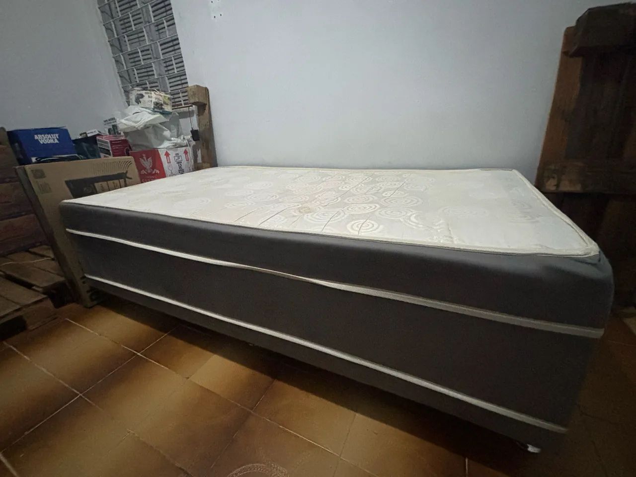 Cama Box Solteirão Seminova - Foto 2