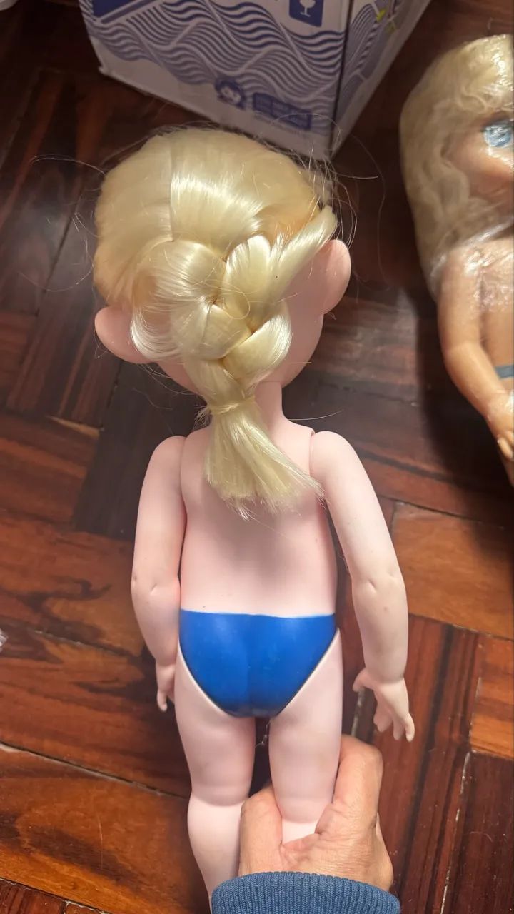 Boneca Elsa Frozen Animators - Foto 2