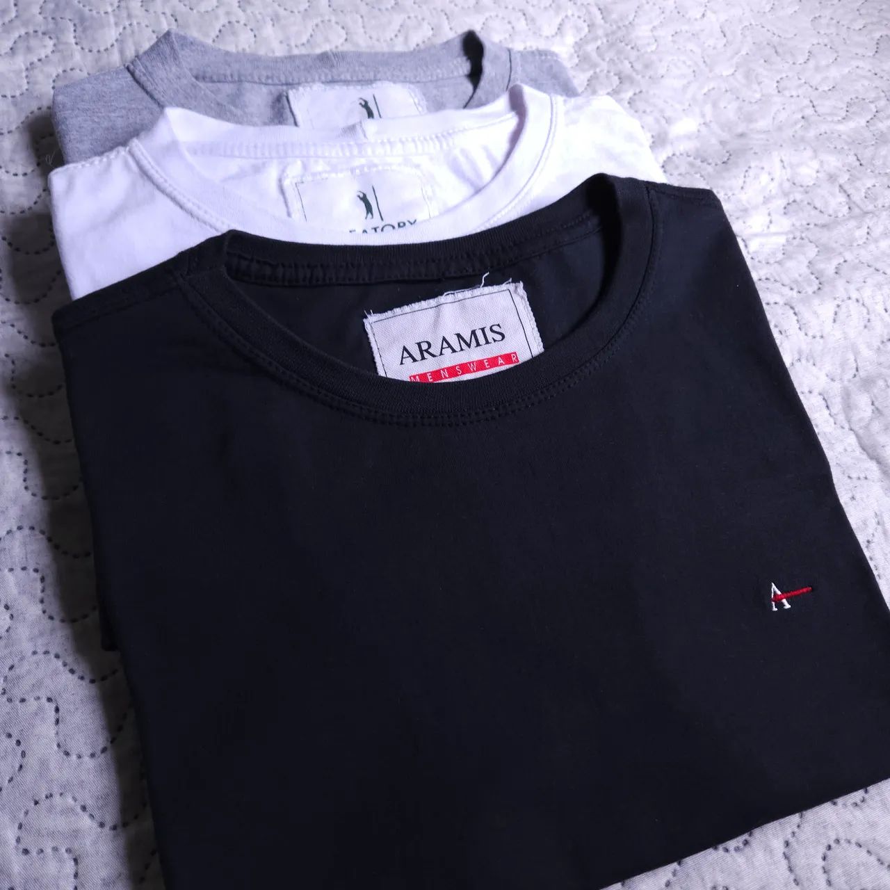 3 Camisetas Básicas - Aramis (M) 