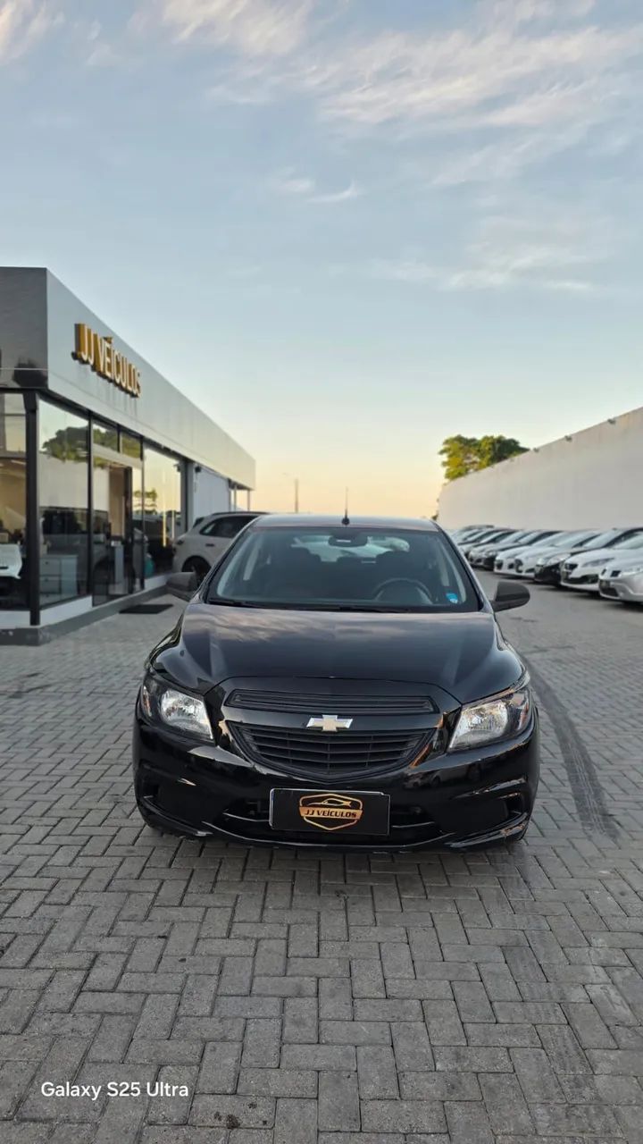 Chevrolet Onix JOY Hatch 1.0 8V Flex Mec. 4P 2019 - Foto 2