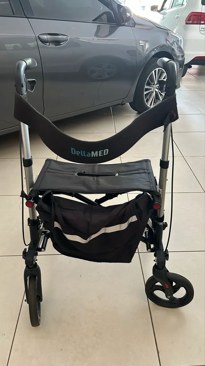 Andador de Alumínio Compacto 4 Rodas até 135 Kg D14 Dellamed - Foto 4
