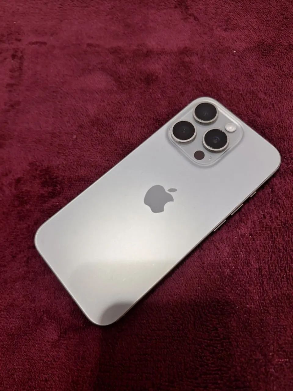 Iphone 15 Pro Impecável com 90% de Bateria! - Foto 3