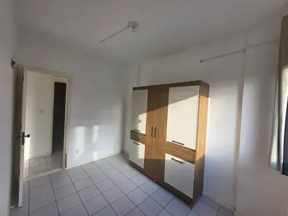 CHAPADA. BOSQUE DOS INGLESES. APTO COM 3 QUARTOS SENDO 1 SUITE, SALA PARA 2 AMBIENTES E 1  - Foto 5