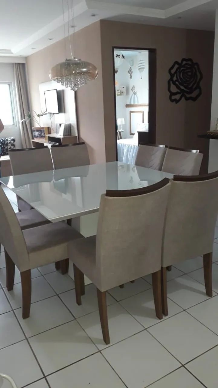 Mesa 8 cadeiras