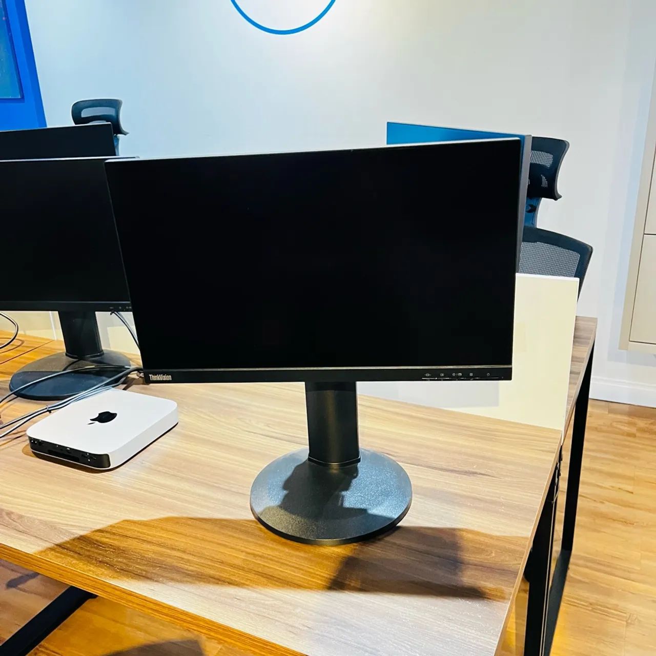 Monitor Lenovo 22 polegadas C/ suporte 360º - Foto 2