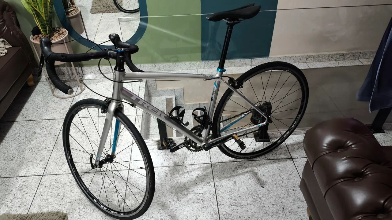 Speed TREK tamanho 53 