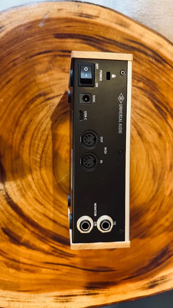 Interface UAD Volt 276 - Foto 2