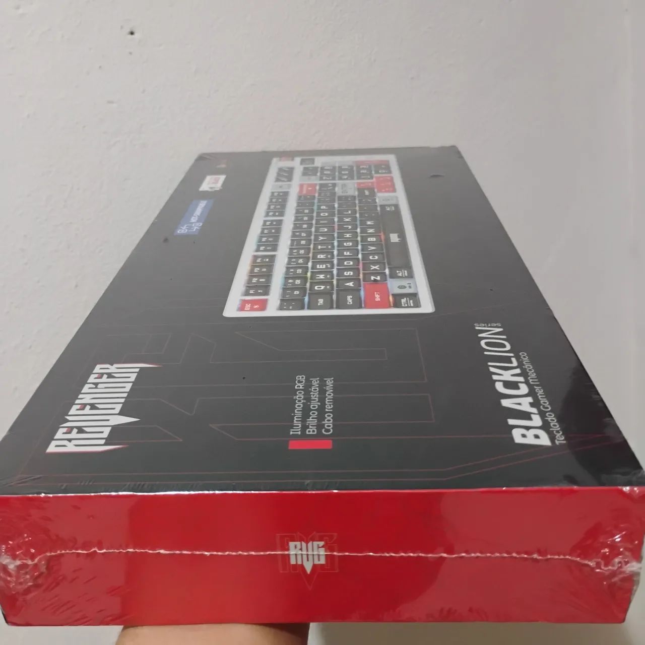 Teclado mecânico revenger, switch black, com tela lcd445600497591930883