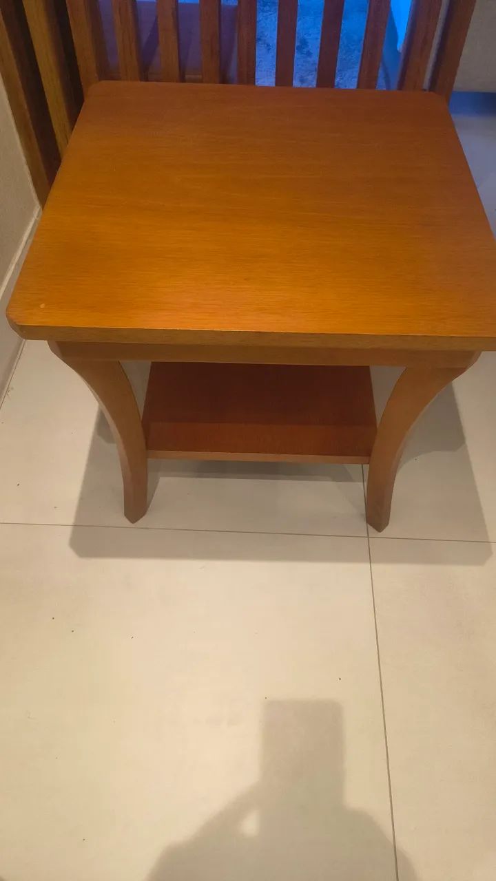 Mesinha de canto de madeira - Foto 3