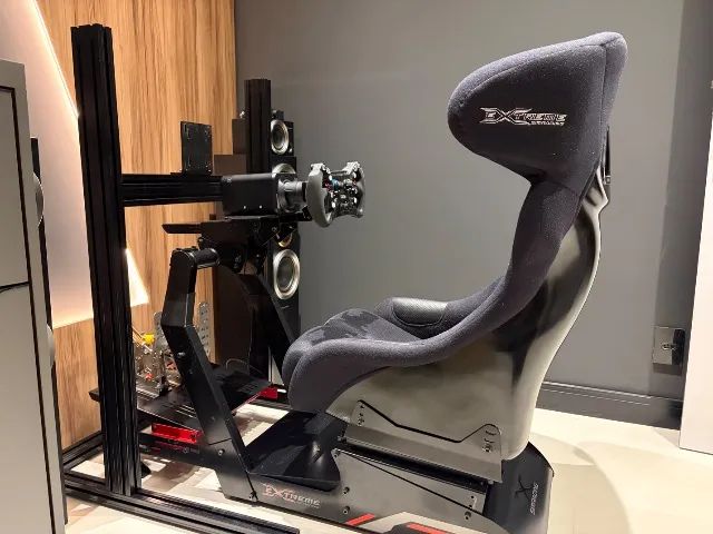 Cockpit Extreme Simagic  - Foto 2