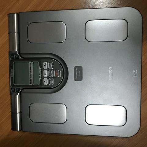 Balança Digital Omron HBF514c