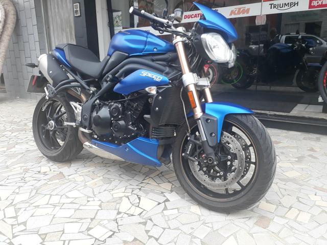 Triumph Speed triple 1050 - Foto 3