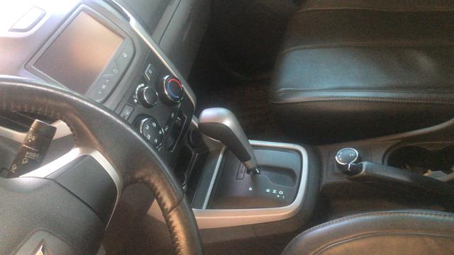 Vendo S10 diesel 4x4 automática ano 2015 - Foto 6