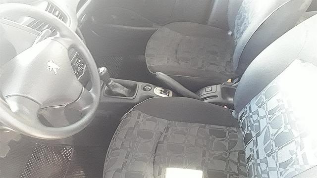 PEUGEOT 207 2009/2010 1.4 XR 8V FLEX 4P MANUAL - Foto 4