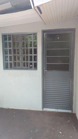 Aluga Quarto em Zona 05 - Foto 6