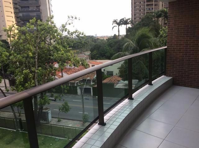 Apartamento em Apipucos alto padrão com 4 quartos sendo 2 suítes