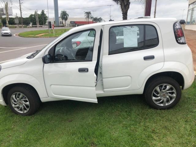 FIAT UNO 1.0 FIRE FLEX ATTRACTIVE 2020 - Foto 3