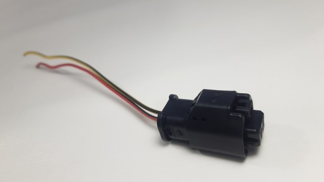Conector Bomba Reserv. Limpador De Para-brisa C4 Cactus 2020 - Foto 2