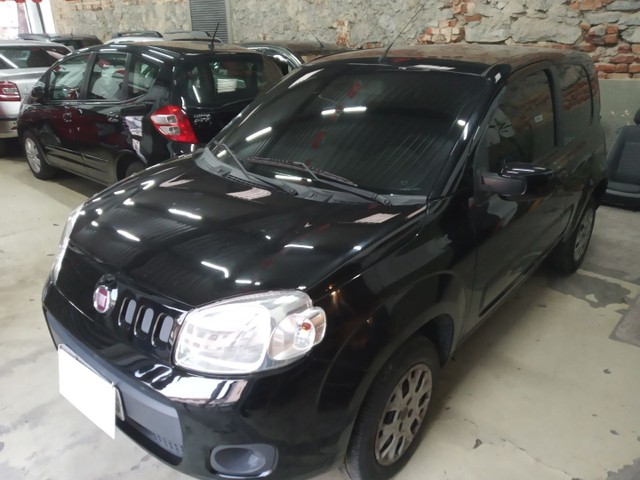 UNO VIVACE 2015 , COMPLETO ,U.DONO COM 55 MIL KM.
