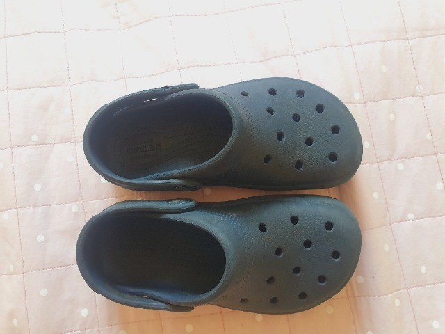 crocs c12