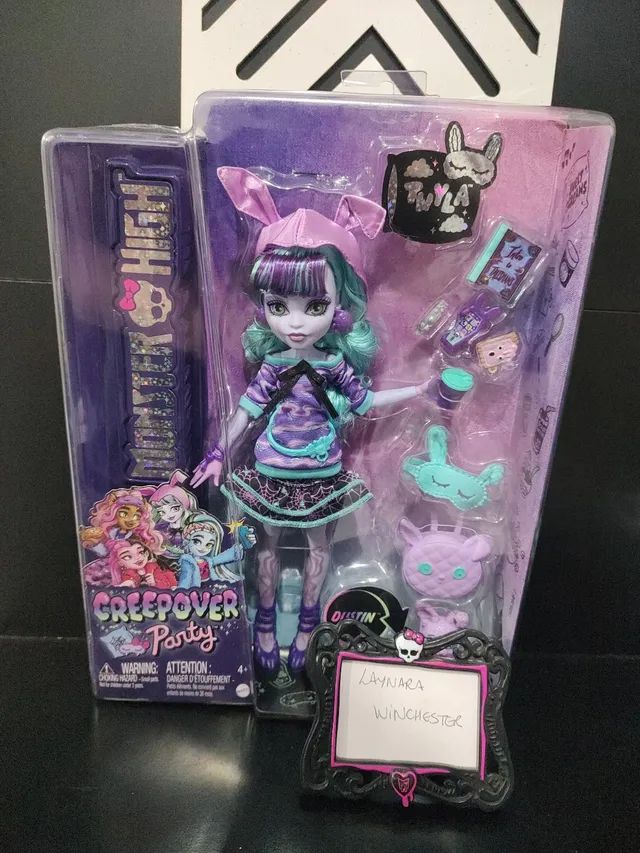 Monster High Boneca Creepover Twyla : : Brinquedos e