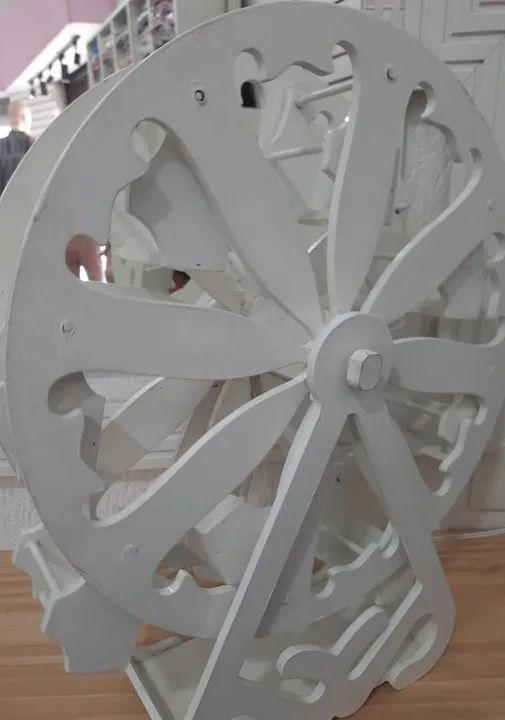 Roda gigante em mdf - com motor  - Foto 2