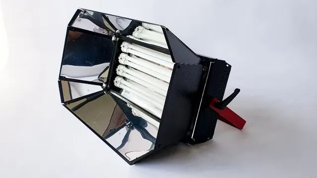 Refletor Iluminador Estúdio Luz Fria Linepro Lp-4 (4 Lampadas PL)