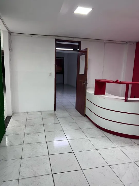 ALUGO SALA COMERCIAL.