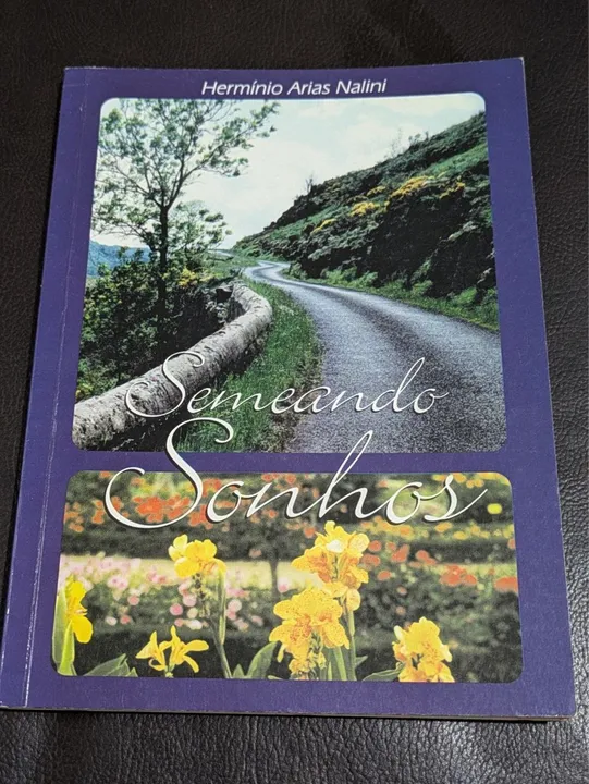 Livro 'Semeando Sonhos' de Herminio Arias Nalini
