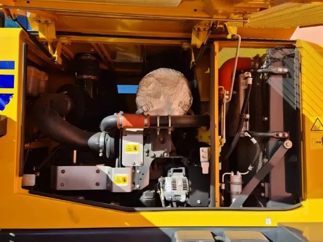 Pa carregadeira Komatsu Wa320 Ano 2020 - Foto 3