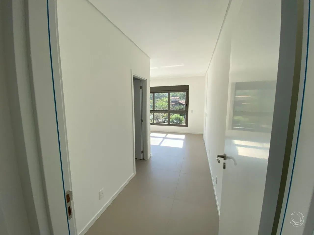Apartamento de 3 dorms no bairro Morro Das Pedras - Foto 5