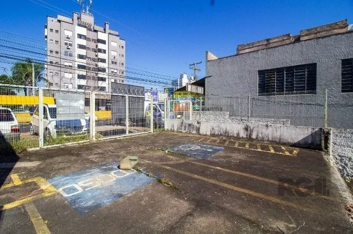 Terreno para Aluguel no bairro Petrópolis com área de 430 m² e 0 dormitórios/quartos