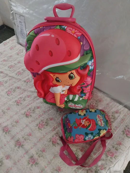 Mochila e lancheira Infantil Moranguinho