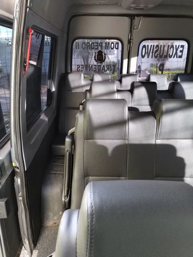 Locação de van executivo - Foto 3